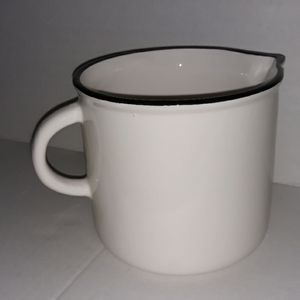 Magnolia homes Large measure cup